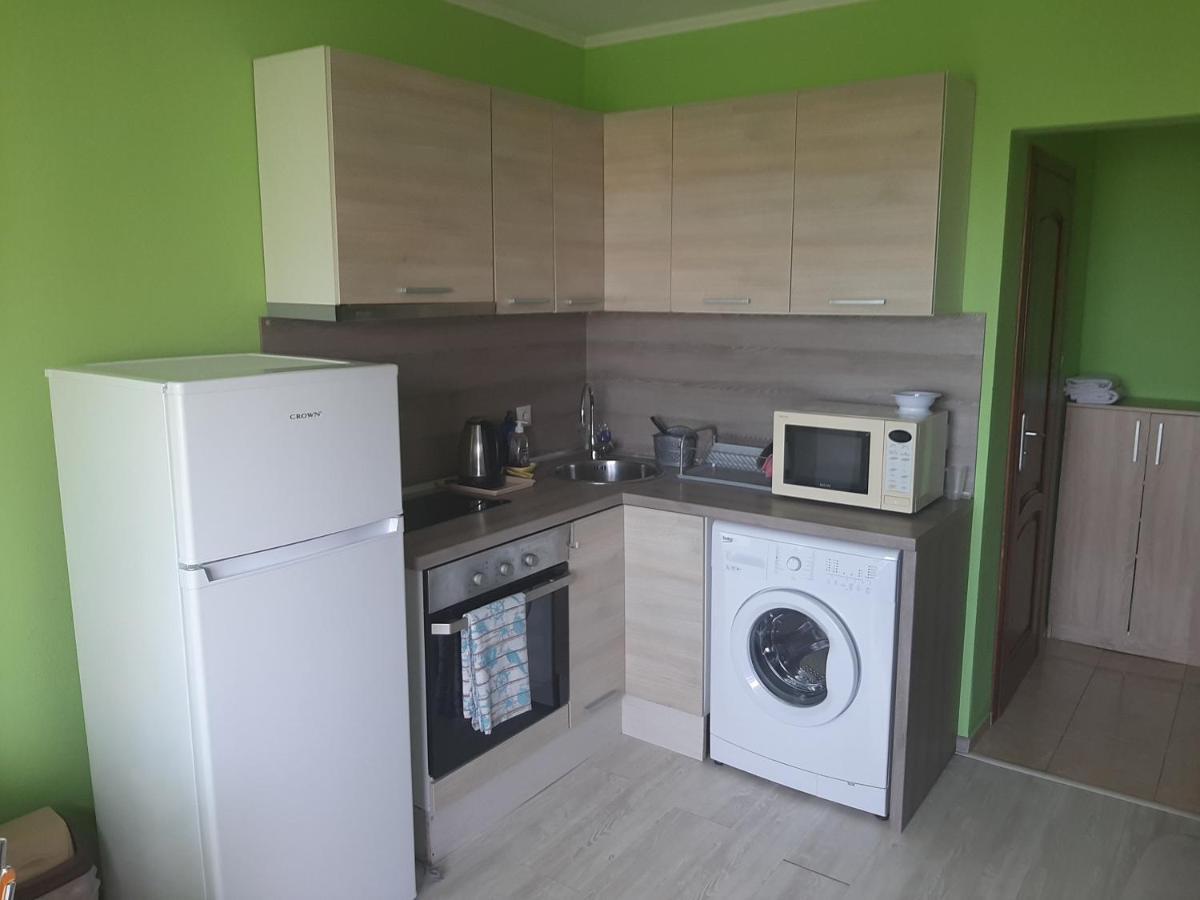 וארנה Guest House By The Captain מראה חיצוני תמונה