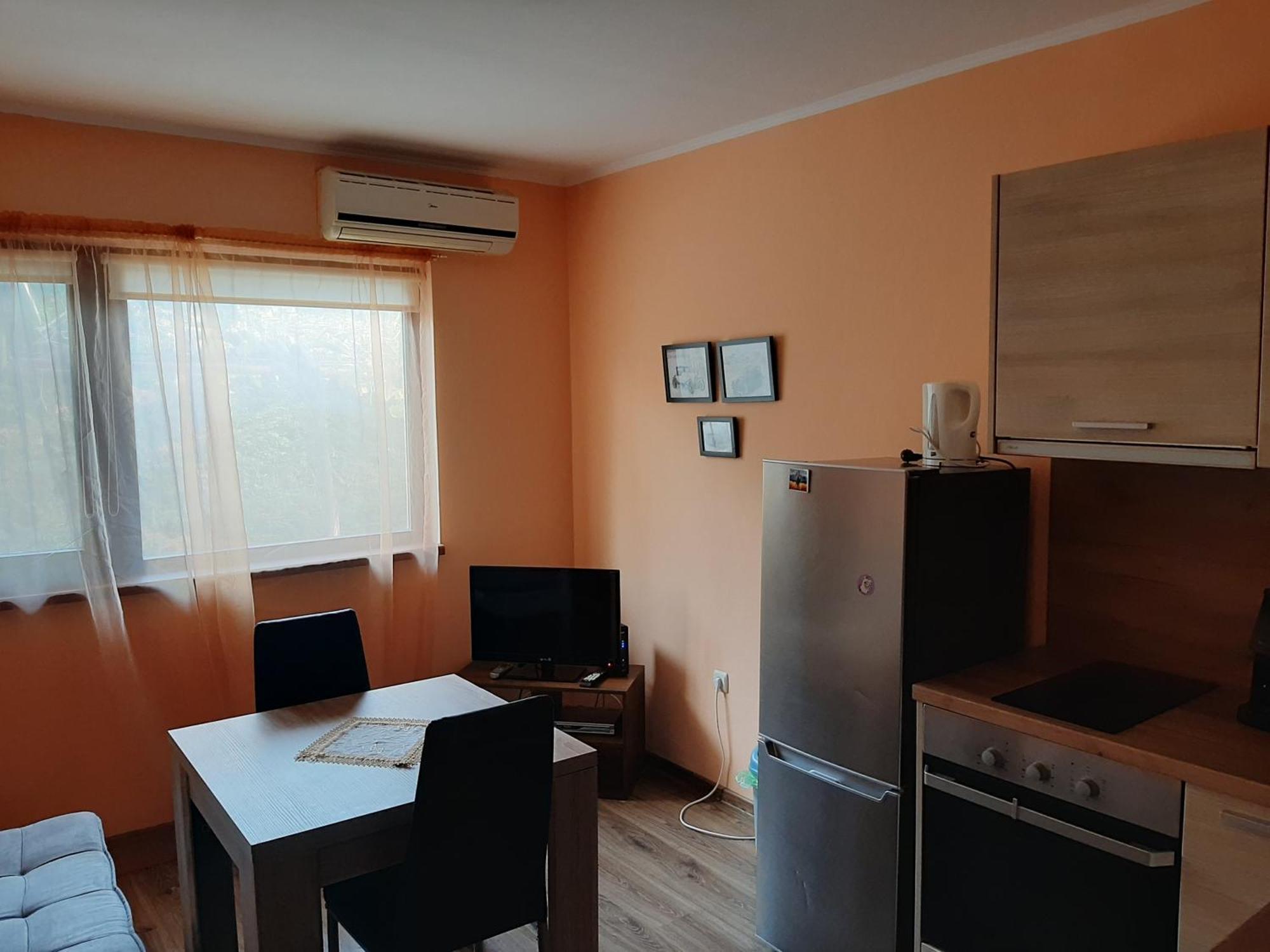 וארנה Guest House By The Captain מראה חיצוני תמונה