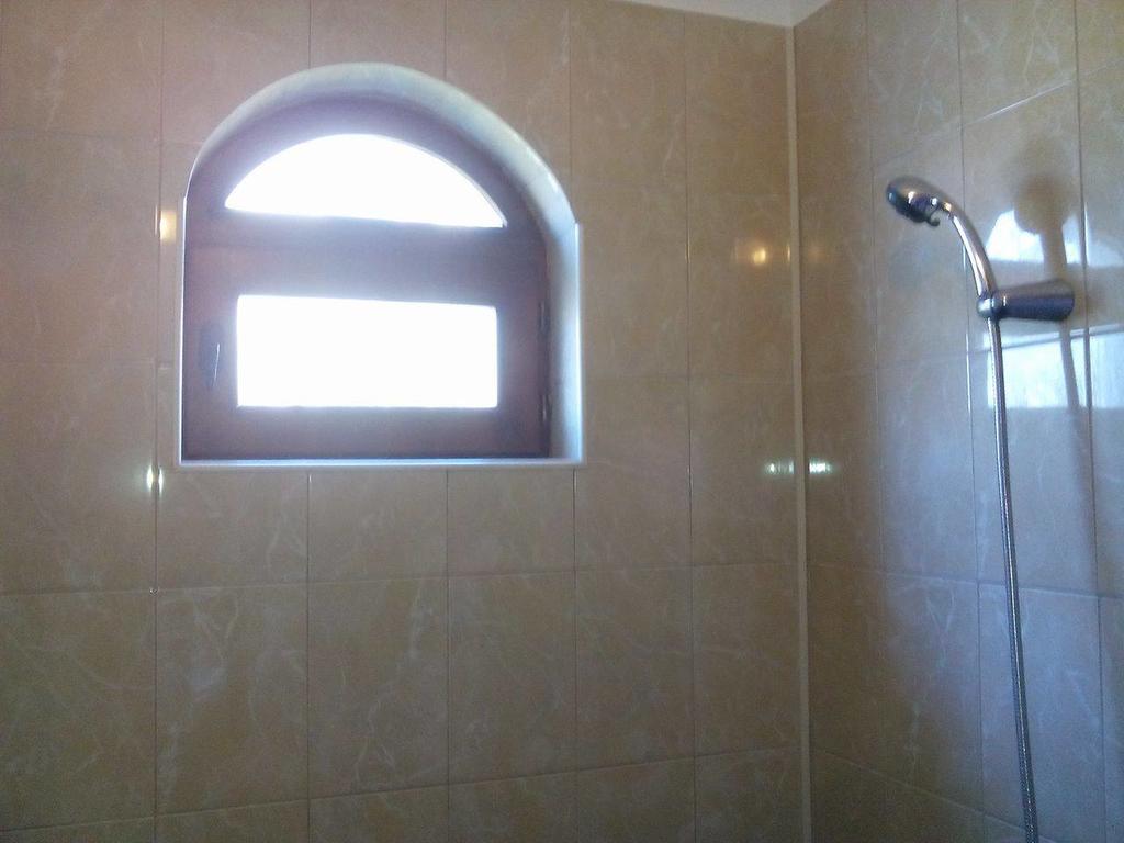 וארנה Guest House By The Captain מראה חיצוני תמונה