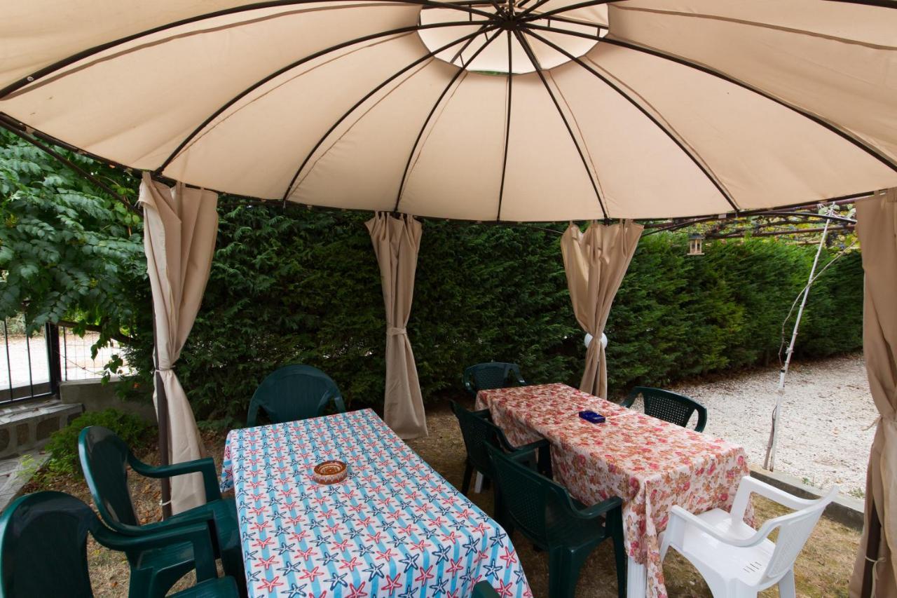 וארנה Guest House By The Captain מראה חיצוני תמונה