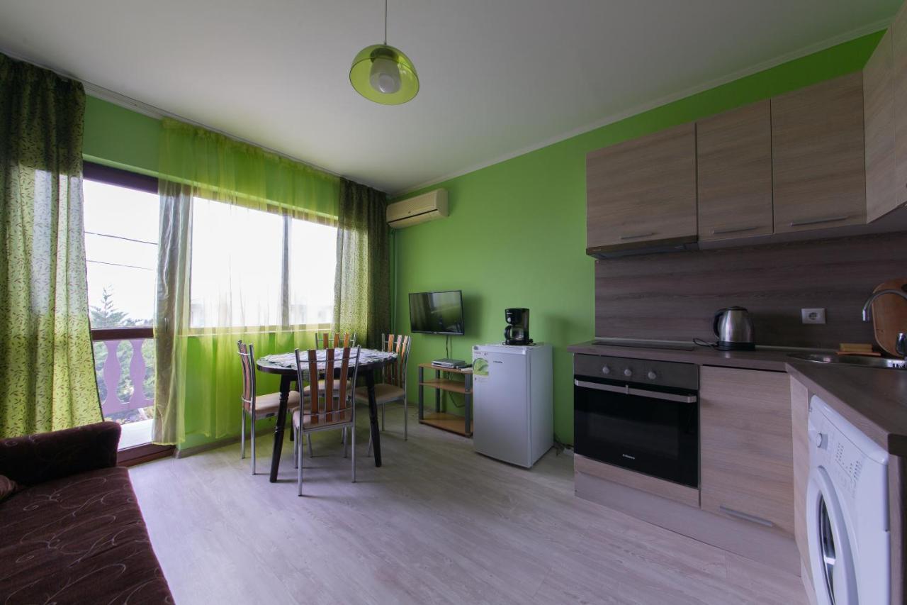 וארנה Guest House By The Captain מראה חיצוני תמונה